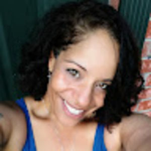 Meet your Posher, Ms. desiree